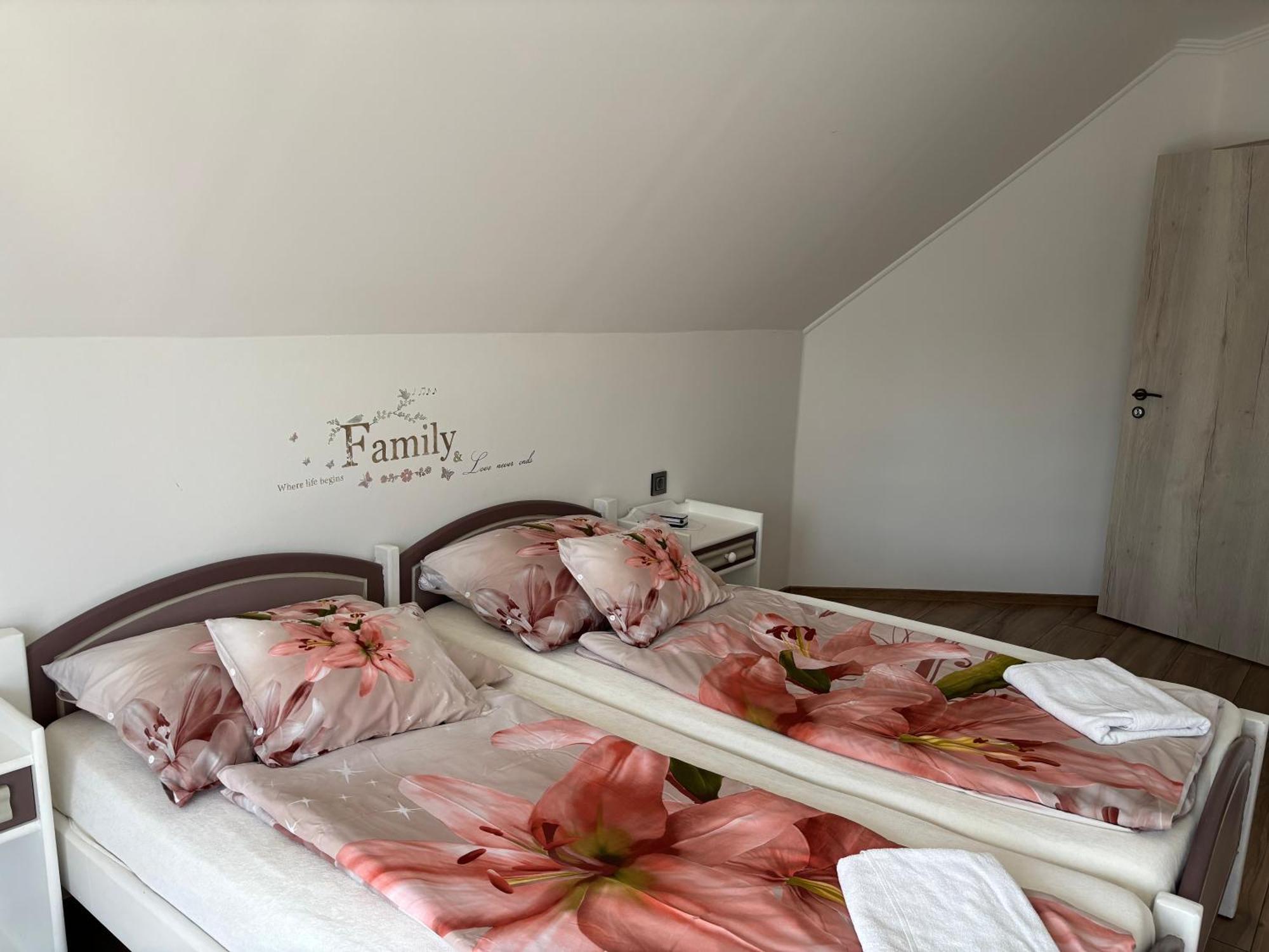 Liliána apartman Balatonberény Exterior foto